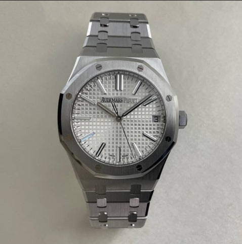 Audemars Piguet Royal Oak – Luxury Stainless Steel Watch with Gift Box